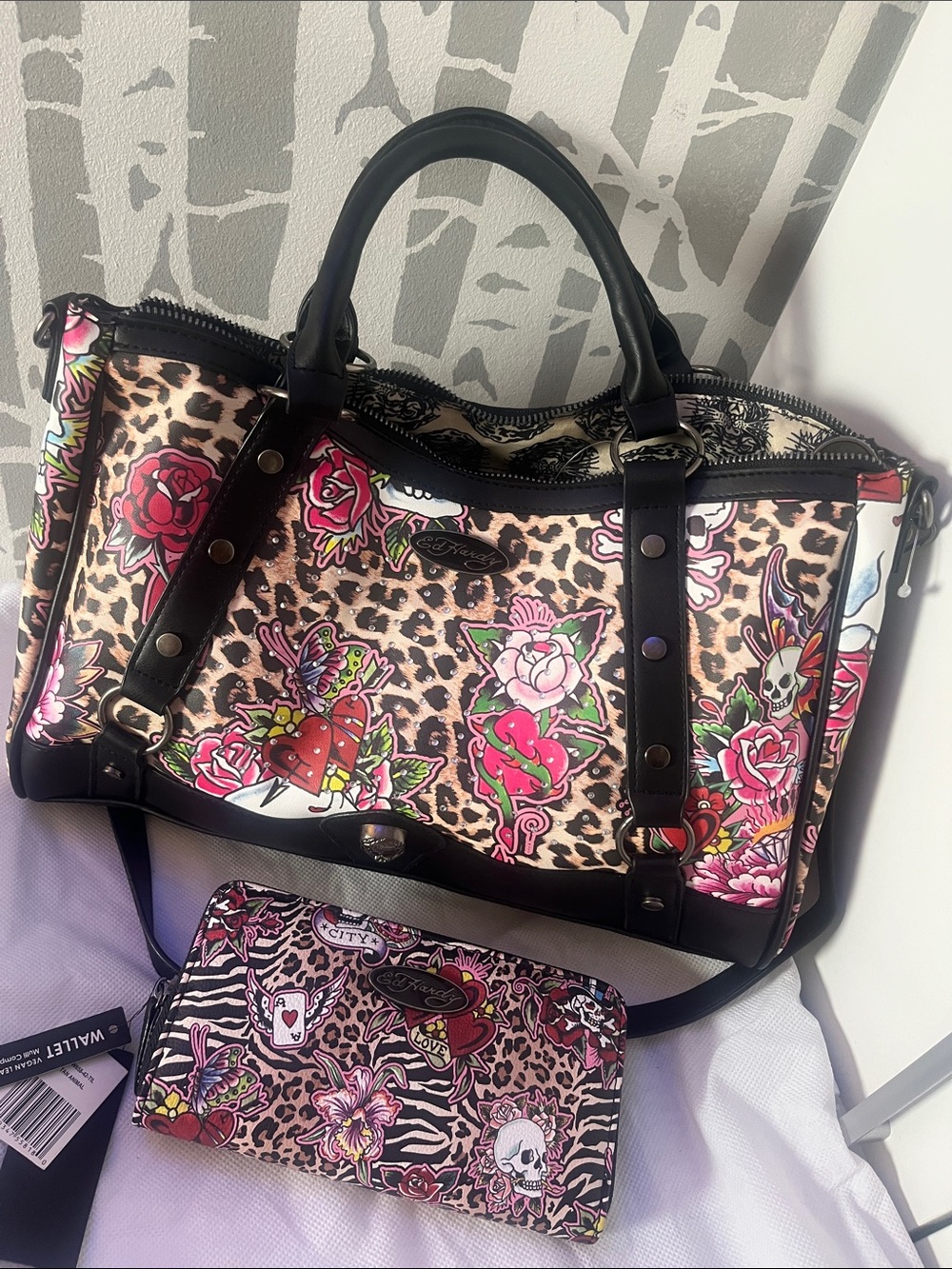 Ed Hardy leopard 🐆 bag and wallet 💖🖤